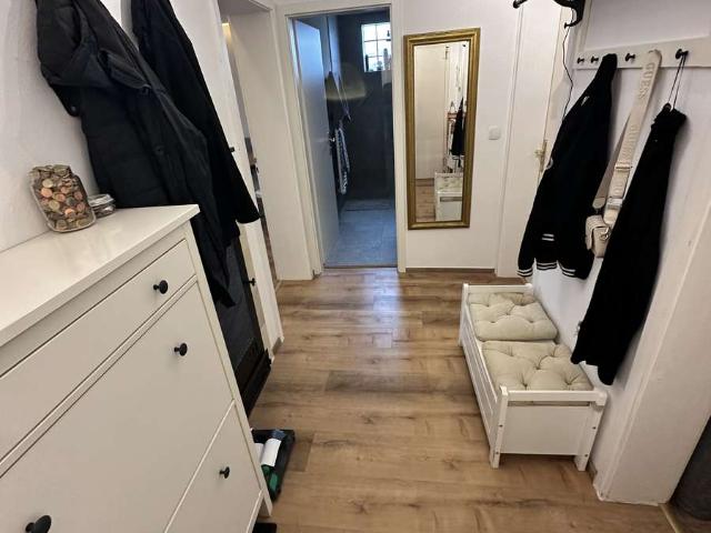 Teilmöblierte 2 Zimmer Wohnung in Stuttgart Riedenberg