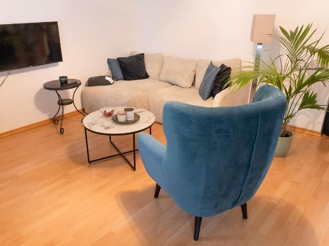 Teilmöblierte 2 Zimmer Wohnung mit Küche und TG Stellplatz in München Milbertshofen