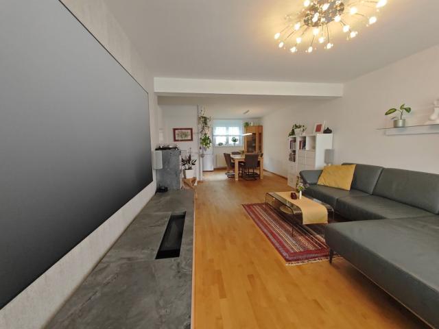 Teilmöblierte 3 Zimmer Wohnung mit Top Ausstattung Inkl. Klimaanlage!