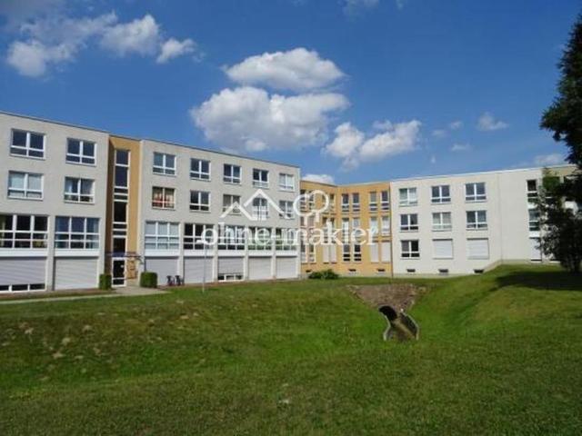 teilmöbliertes STUDENTEN Appartement mit eigener Terrasse, Bad und Single Küche