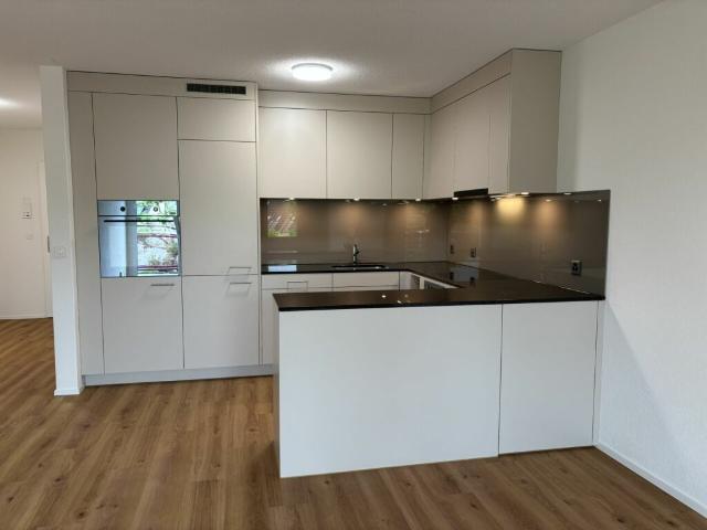 Teilsanierte 2½ Zimmerwohnung für Personen ab 60 Jahren