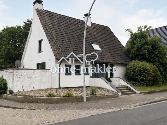 Teilsaniertes Einfamilienhaus in Emsdetten mit individuellem Entwicklungspotential