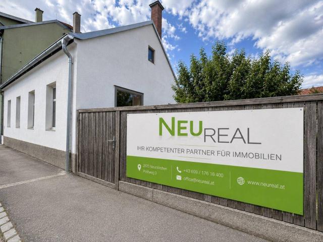 Teilsaniertes Jahrhundertwendehaus mit viel Potenzial im Herzen von Neunkirchen