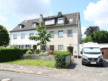 Teilvermietetes Mehrfamilienhaus mit Potenzial in bevorzugter Lage von Ddorf Stockum