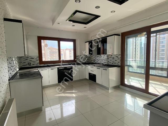 Tekya 5 Sitesinde Fırsat 4+1 Full Masraflı Daire