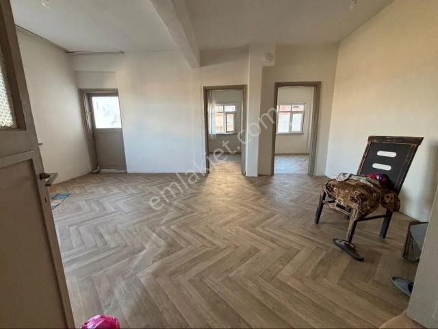 Tek Erkek Bay Kişiye Uygundur Aileye Uygun Değil Yabancı Uyruklu Uygun Değil