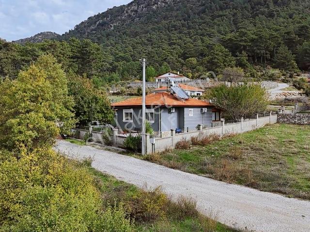 Tek Katlı Müstakil Bahçeli