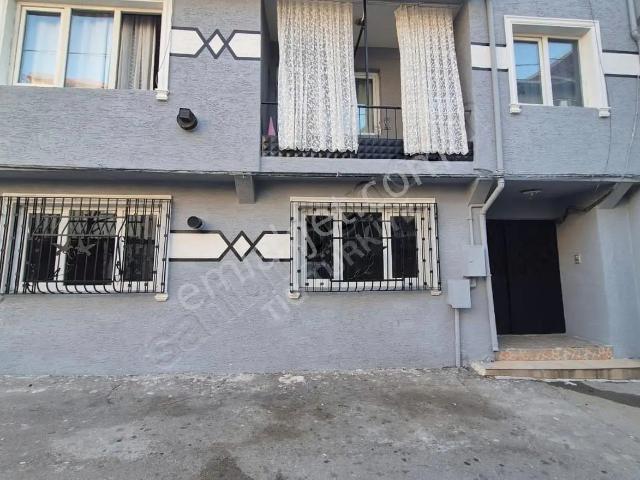 Tek İşim Gayrimenkul'den Geniş 2+1 Daire Şirinevlerde