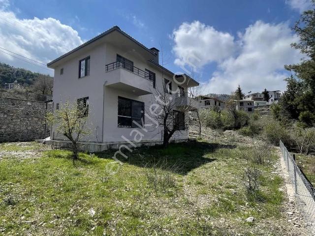 tek Yetkili Kadimden Menekşelikte Satılık Sıfır 2 Villa