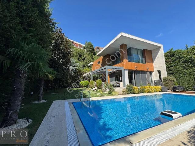 Tek Yetkili Pro'dan Çubuklu Vadi'de E Tipi Villa