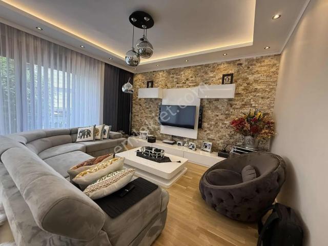 Tek Yetkili Suadiye Ayşeçavuşta 108m2net Özel Mimari Dekorlu