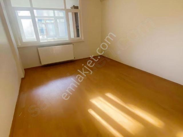 Tekbir Gayrimenkulden Kiralık 2+1 Daire