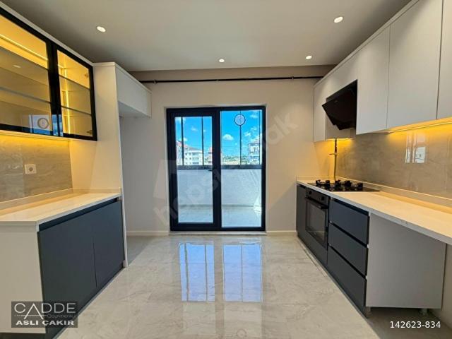 TEKİRDAĞ ÇERKEZKÖY GMKP MAHALLESİ BAĞLIK MEVKİ 2+1 SATILIK LÜKS DAİRE