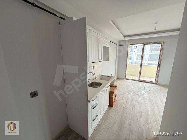 TEKİRDAĞ MERKEZ ORTACAMİ ARAKAT MERKEZİ LOKASYON ŞEHİR HASTANESİ 1+1 SATILIK DAİRE