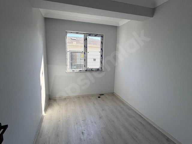 TEKİRDAĞ SÜLEYMANPAŞA KUMBAĞ MAH SATILIK ARA KAT SIFIR DAİRE