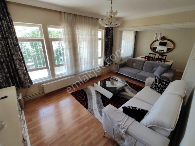 Tekin Emlaktan Şehir Hastanesi Yürüme Mesafesi Arakat Full Eşyalı 2+1 Kiralık Daire !
