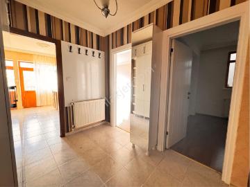 Tekin Emlaktan Kat Konumlu Esertepe Merkezde Mantolamalı Bağımsız Salon 3+1 Satılık Fırsat !