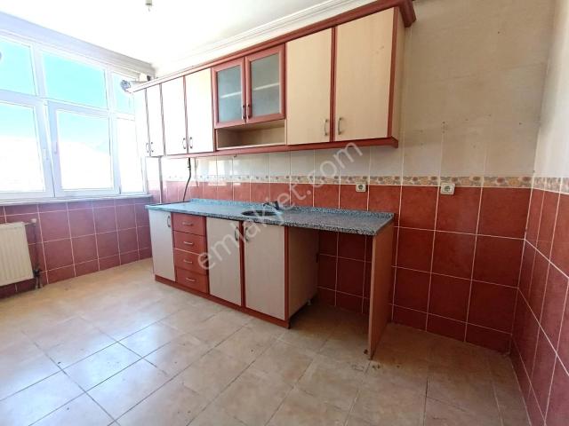 Tekirdağ Çorlu Şeyhsinan Mahallesi'nde Kiralık 3+1 Daire