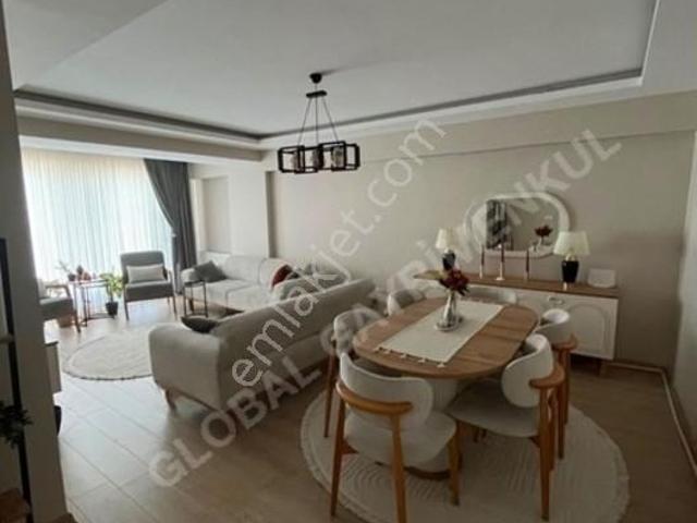 Tekirdağ,çorlu,nursatiye Mah. Nefesparka Cephe Kiralık 3+1 Daire