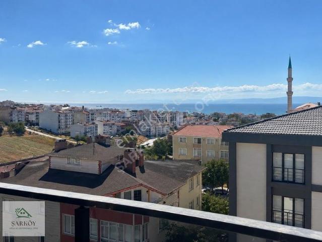 Tekirdağ Ortacami Mahallesinde Satılık Geniş 1+1 Daire