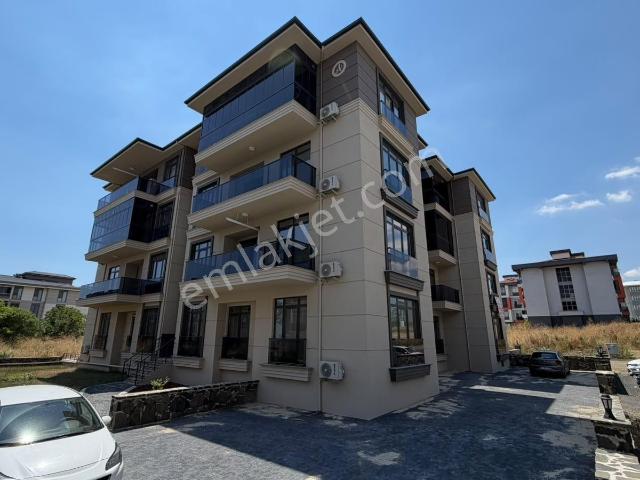 Tekirdağ Atatürk Mah Okullar Bölgesinde Kiralık 2+1 Lüx Daire
