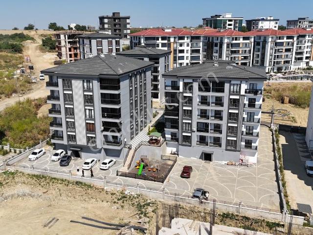 Tekirdağ Atatürk Mahallesinde Site İçerisinde Satılık 2+1 Daire