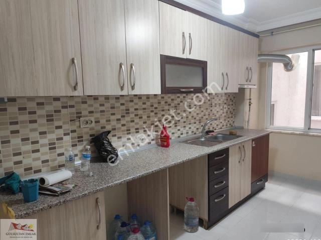 Tekirdağ Gülsultan Emlaktan Yavuz Mah.sahilin Dibinde 3. Kat 2+1 Daire