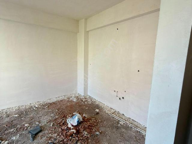 Tekirdağ Kapaklı'da Sıfır Bina'da Satılık 1+1 Daire
