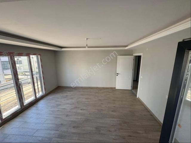 Tekirdağ Süleymanpaşa Zafer Mahallesi 2+1 Satılık Daire