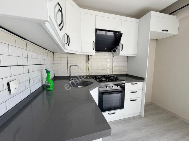 Tekirdağ Süleymanpaşa Zafer Mahallesi Satılık 2+1 Daire İskanlı