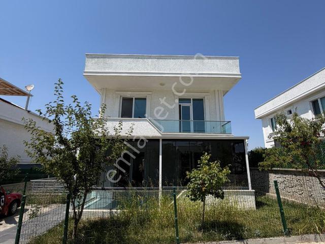Tekirdağ Süleymanpaşa Bahçelievler Kiralık Lüks Villa
