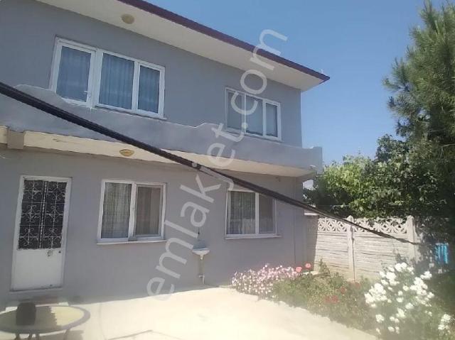 Tekirdağ Süleymanpaşa Gayrimenkulden Banarlda Satılık Müstakil Köy Evi 485m2 Arsa İçinde 2kat
