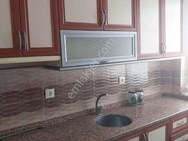 Tekirdağ Süleymanpaşa Gayrimenkulden Satılık Daire Ciftlikonu Mah Karabayır Cad 2+1 Daire 3kat