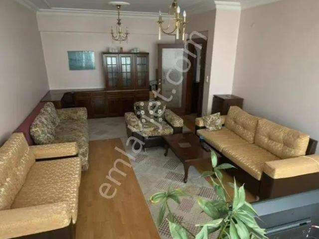 Tekirdağ Süleymanpaşa Merkez İlçede Çarşıda Eşyalı Kiralık Daire