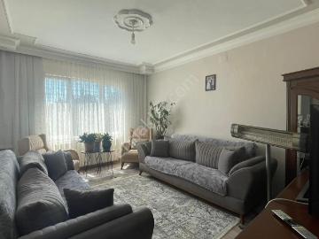 Tekirdağ Süleymanpaşa Çınarlı Mahallesi’nde 2+1 Kiracılı Daire – Yatırıma Hazır Fırsat!