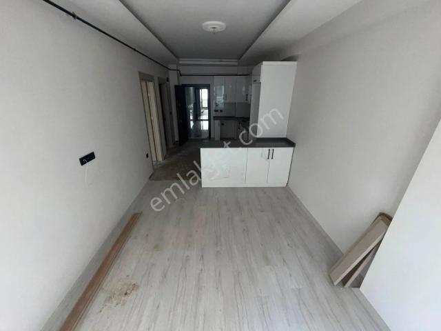 Tekirdağ Süleymanpaşa Çınarlı Mahallesi Sıfır Binada Modern 1+1 Kiralık Daire