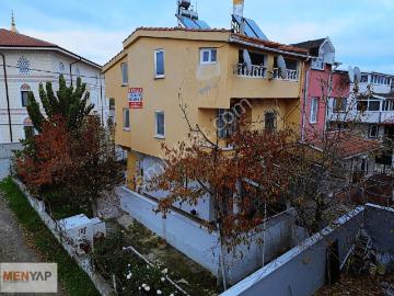 Tekirdağ Yeniçiftlik'te Okul Ve Pazara Yakın Villa Fırsatı