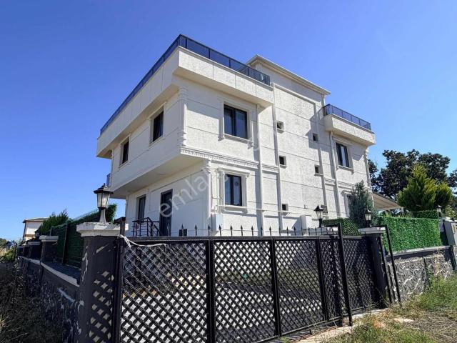 Tekirdağ Yenice De 2+1 Teraslı Satılık Lüks Villa !