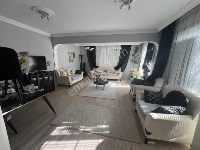 Tekirdağ Yenice’de Prestijli Konumda Acil Satılık 4+1 Müstakil Villa