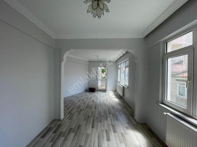 Tekirdağ Zafer Mahlesinde 2+1daire