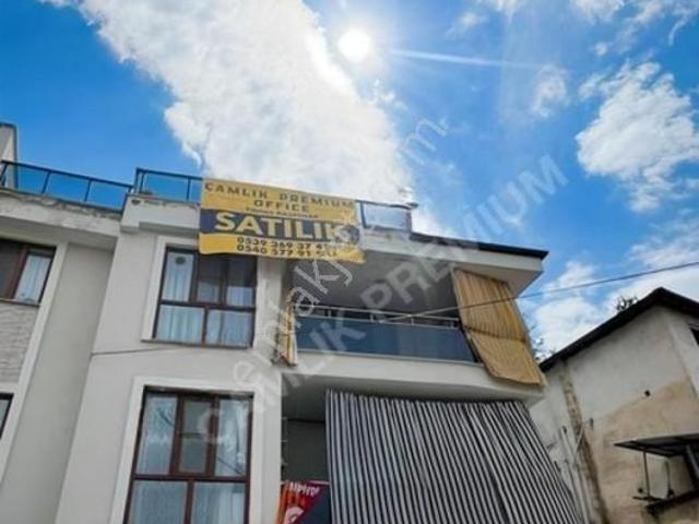 Tekke Mahallesin'de Şehir Manzaralı Çift Teraslı 3+1 Daire
