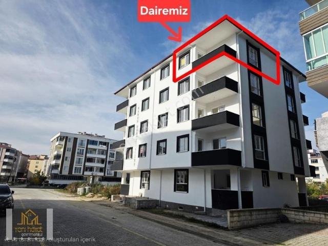 Tekkeköy Merkezde İskanlı Sıfır 1+1 Geniş Daire