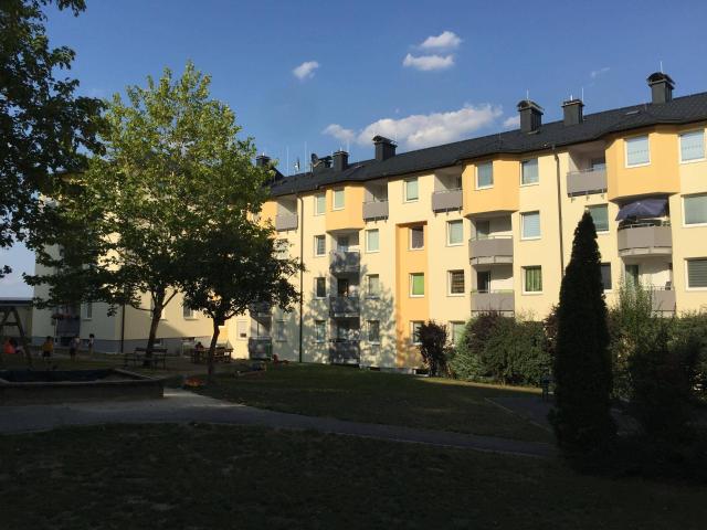 [Telefonnummer entfernt] Zimmer Wohnung mit Aussicht in Amstetten