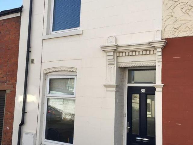 Telephone Road, Southsea PO4, 4 bed property to rent, £2,433 pcm | PrimeLocation