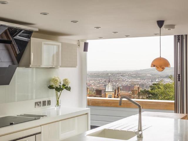 Telford House, North Road, 3 bed flat to rent £2,400 pcm £554 pw