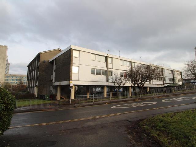 Telford Road, East Kilbride G75 1 bed flat to rent £595 pcm £137 pw