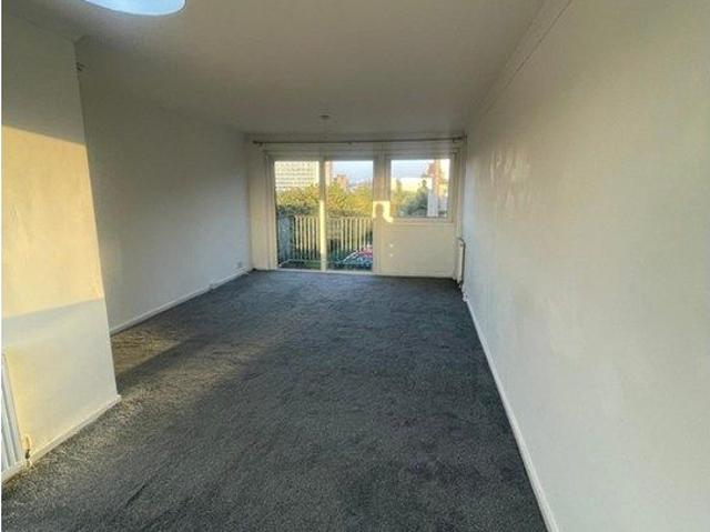 Telford Road, East Kilbride, Glasgow G75, 2 bed flat to rent, £750 pcm | PrimeLocation