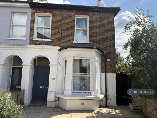 Tell Grove, London, SE22 2 bed flat to rent £2,300 pcm £531 pw