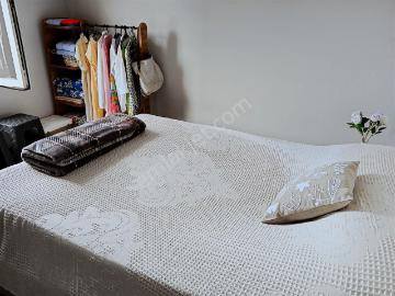 Tepe Mahallesinde Eşyalı Kiralık 1+1 Daire