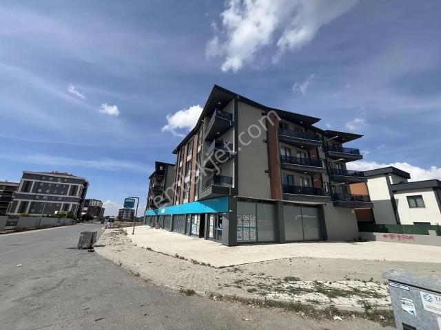 Tepe Cumhuriyet Mahallesi'nde Kiralık Eşyalı 1 + 1 Daire